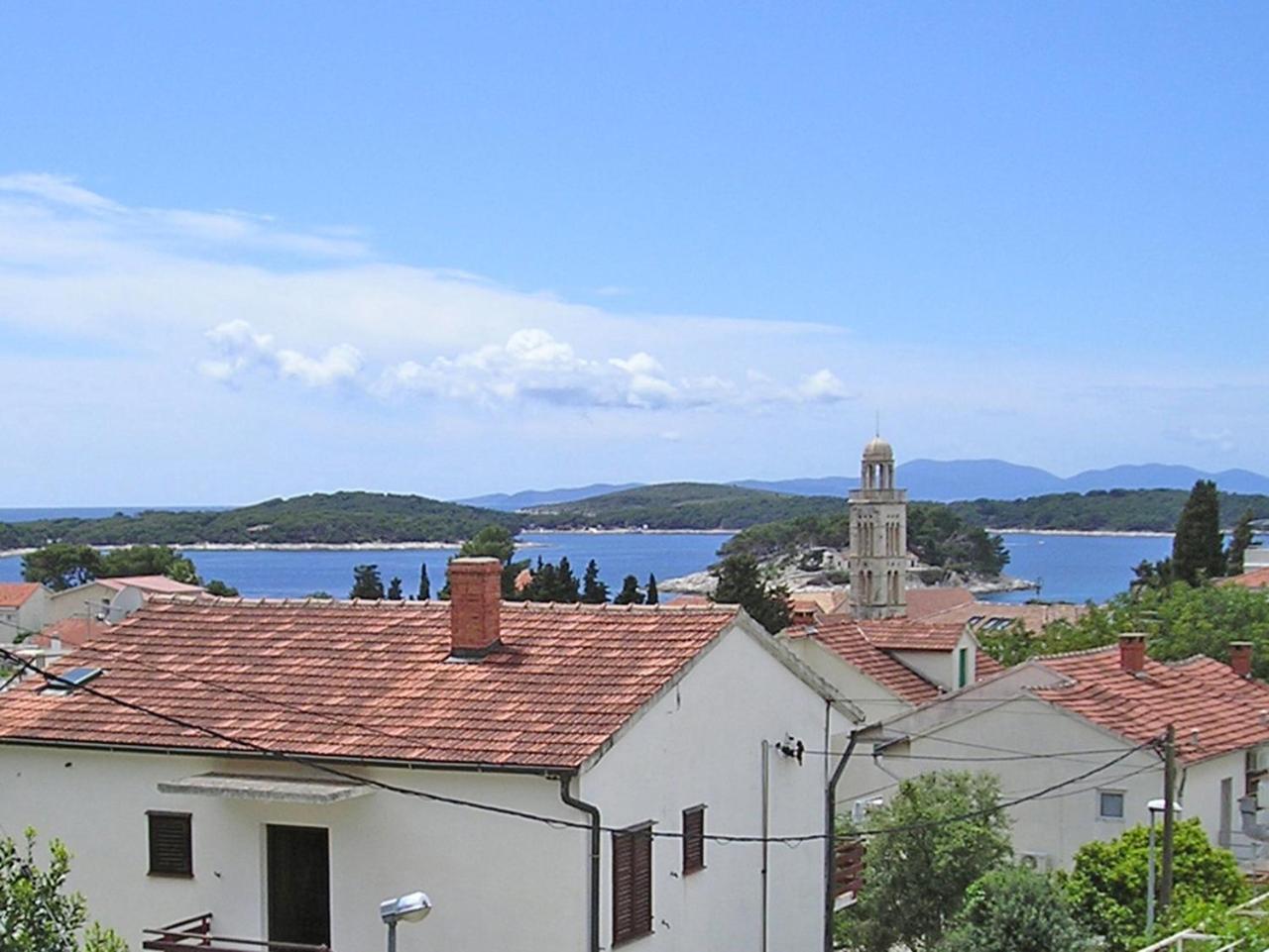 Holiday Home Gordana II Хвар Экстерьер фото
